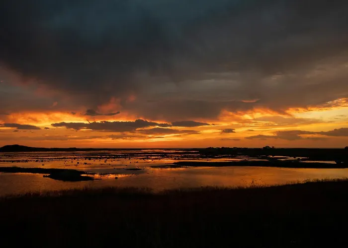 Peaceful Place In Lofoten